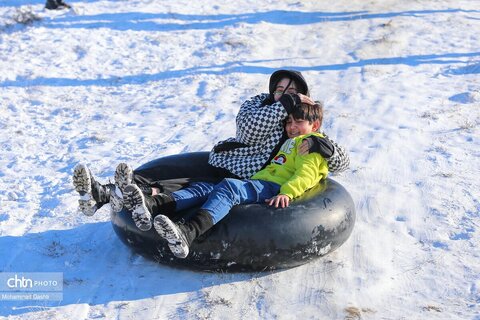 تیوپ سواری و تفریحات زمستانی در اردبیل