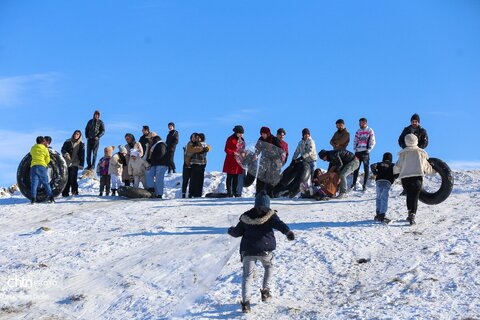 تیوپ سواری و تفریحات زمستانی در اردبیل