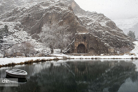 تاقبستان برفی