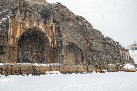 تاقبستان برفی