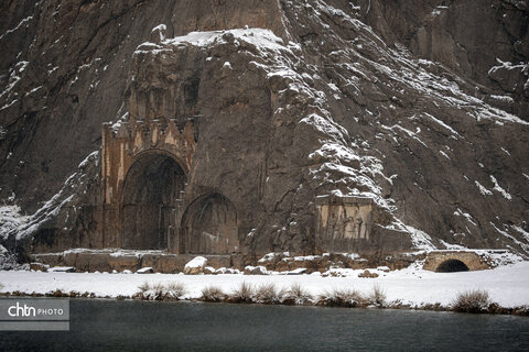 تاقبستان برفی