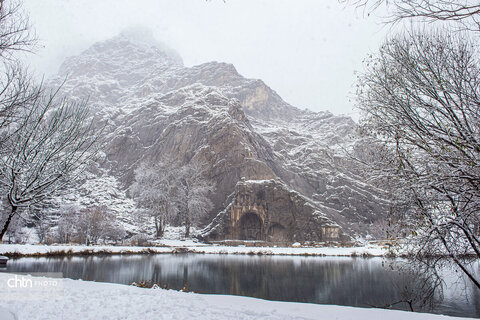 تاقبستان برفی