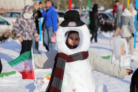 جشنواره «یک روز داغ برفی» در اردبیل