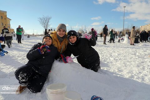 جشنواره «یک روز داغ برفی» در اردبیل