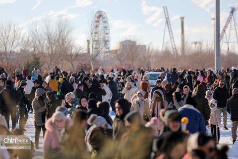 جشنواره «یک روز داغ برفی» در اردبیل