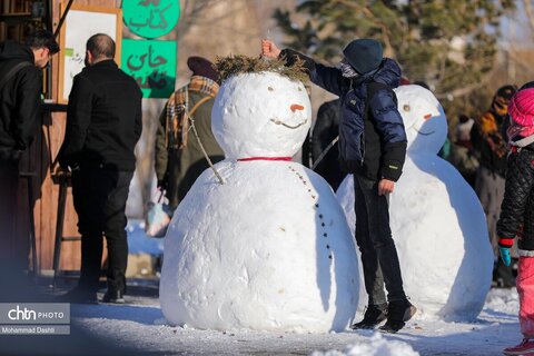 جشنواره «یک روز داغ برفی» در اردبیل