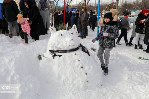 جشنواره «یک روز داغ برفی» در اردبیل