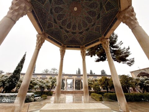 حالم هوای زمستان در حافظیه