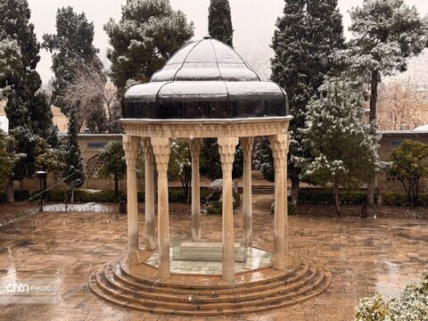 حالم هوای زمستان در حافظیه