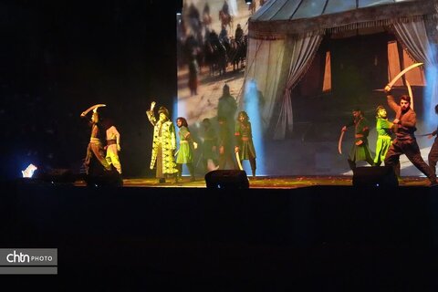 دومین کنگره ملی بزرگداشت سرداران و ۱۲ هزار شهید آذربایجان‌غربی