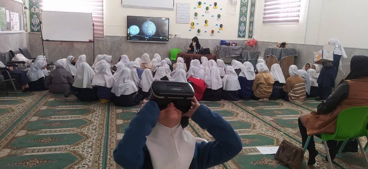 اجرای طرح «دورت بگردم یزد» با محوریت گردشگری نجوم در مدارس و مراکز فرهنگی یزد