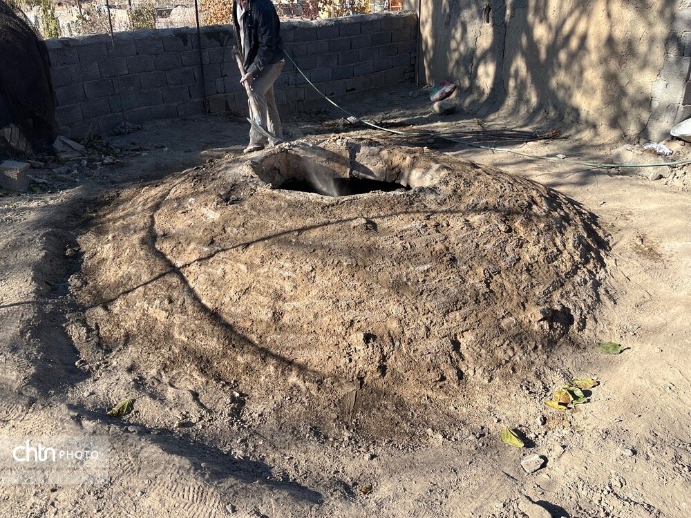 مرمت حمام تاریخی باب‌هوتک شهرستان زرند در حال انجام است