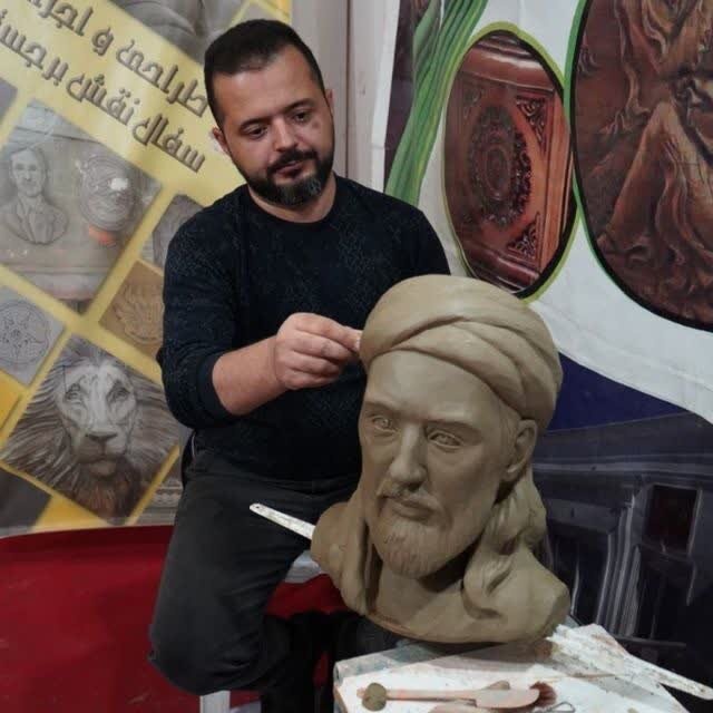 خلق فرم‌های سنتی، جدید و انتزاعی در هنر مجسمه‌سازی  زنجان