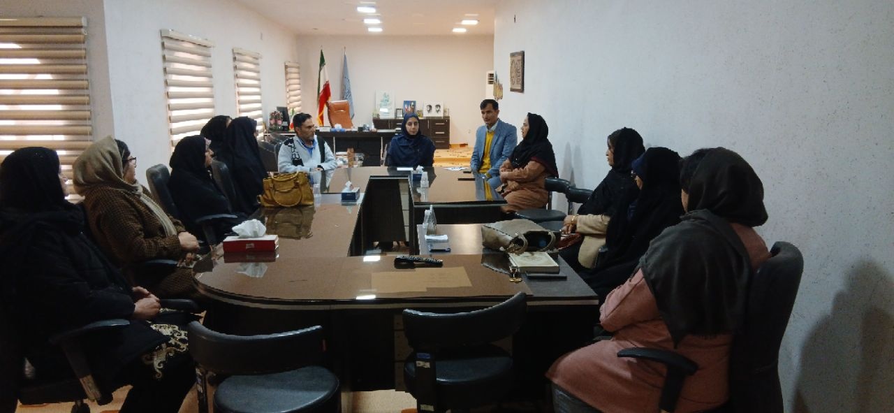 صنعتگران سفیران انتقال فرهنگ و هنر با اصالت منطقه سیستان هستند