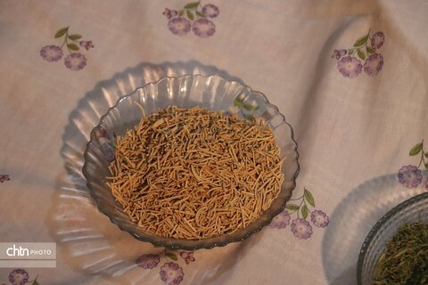 روستای کاهک در 85کیلومتری شهر سبزوار  ورودی استان خراسان رضوی وزادگاه دکتر علی شریعتی می باشد