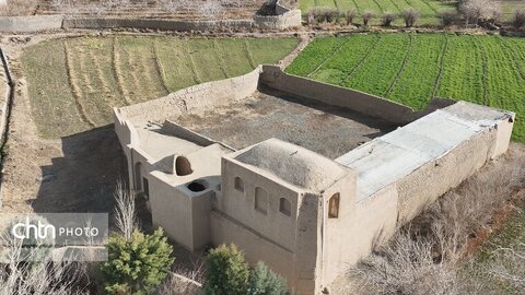 روستای کاهک در 85کیلومتری شهر سبزوار  ورودی استان خراسان رضوی وزادگاه دکتر علی شریعتی می باشد