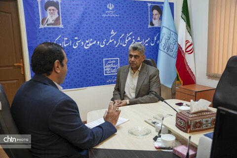 دیدار چهره به چهره مدیرکل میراث‌فرهنگی کرمان با مردم