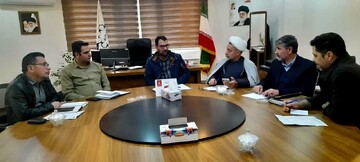 برگزاری نشست رئیس اداره میراث‌فرهنگی شازند با اعضای شورای شهر