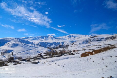 آبشار یخ زده «سردابه» اردبیل