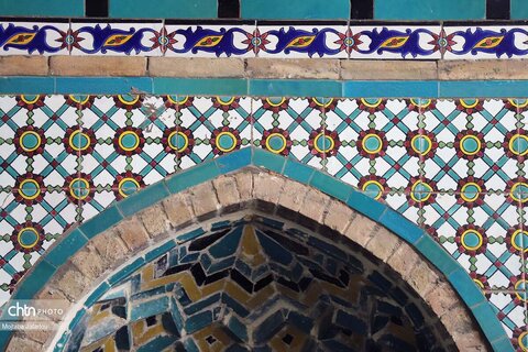 کاشیکاری مسجد و مدرسه تاریخی جامع زنجان
