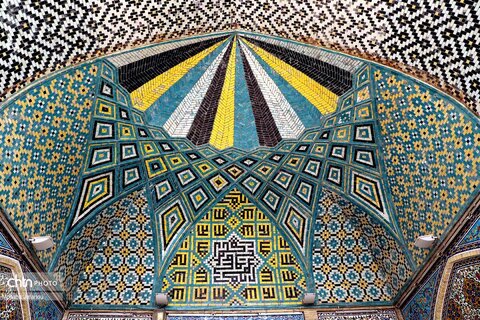 کاشیکاری مسجد و مدرسه تاریخی جامع زنجان