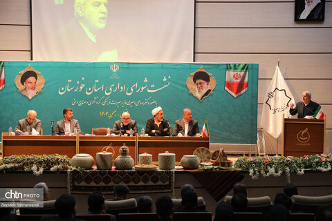 نشست شورای اداری خوزستان با حضور وزیر میراث‌فرهنگی، گردشگری و صنایع‌دستی