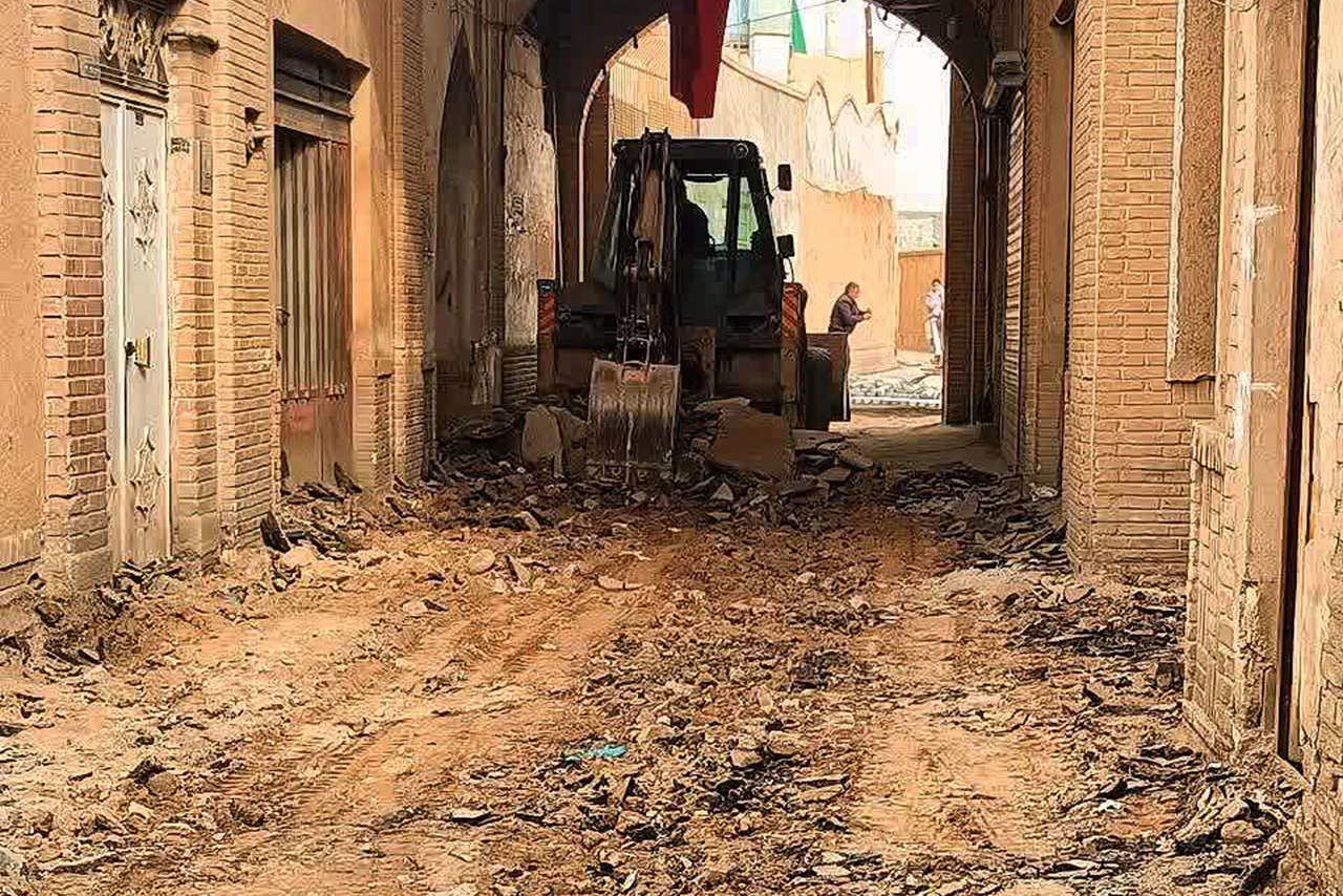 مرمت و سامان‌دهی مرکز محله تاریخی کوشک صفی کاشان آغاز شد