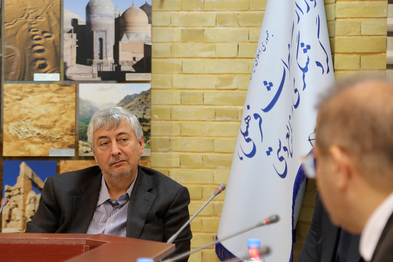 شورای راهبردی مرمت و بازسازی بازار تاریخی رشت تشکیل شد/ ارائه گزارش معاون استاندار گیلان