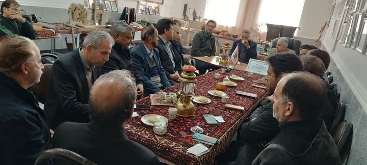 هم‌اندیشی نخبگان فرهنگی برای صیانت و توسعه میراث شهرستان کمیجان برگزار شد