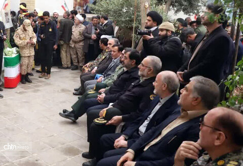 تجدید بیعت استاندار و مسئولان قم با آرمان‌های امام خمینی(ره)