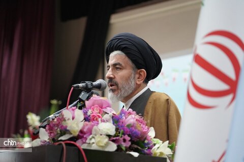 آئین نمادین نواختن زنگ انقلاب و سالروز ورود امام راحل به میهن اسلامی در ارومیه