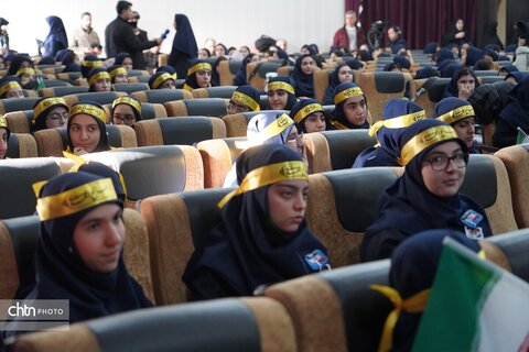 آئین نمادین نواختن زنگ انقلاب و سالروز ورود امام راحل به میهن اسلامی در ارومیه