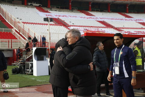 لیگ برتر فوتبال؛ تراکتور و سپاهان