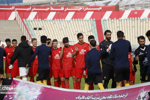 لیگ برتر فوتبال؛ تراکتور و سپاهان