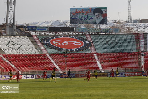 لیگ برتر فوتبال؛ تراکتور و سپاهان