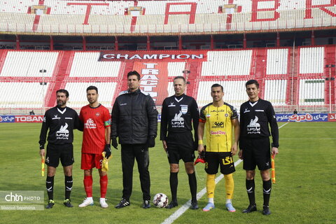 لیگ برتر فوتبال؛ تراکتور و سپاهان