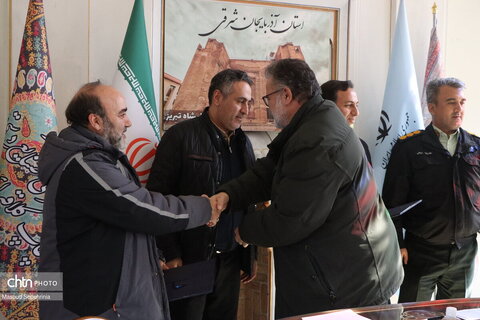 تجلیل از جانبازان اداره کل میراث فرهنگی آذربایجان شرقی همزمان با ویدیو کنفرانس با حضور وزیر میراث فرهنگی