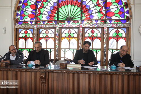 جلسه ستاد دهه فجر با حضور مدیرکل میراث فرهنگی استان آذربایجان شرقی