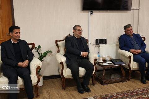 دیدار آقای ندایی با استاندار چهارمحال و بختیاری