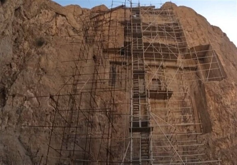 اجرای طرح مرمت آرامگاه خشایارشاه در نقش رستم مرودشت