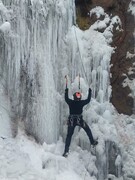 برگزاری جشنواره یخ نوردی دهه فجر در مراغه