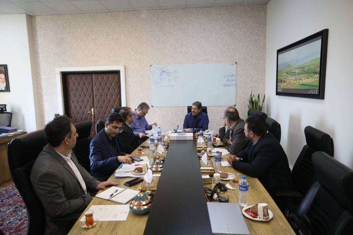 تخصیص اعتبار برای مرمت ابنیه تاریخی شهر لنجان/ تقویت زیرساخت گردشگری منطقه نمونه زرین‌شهر