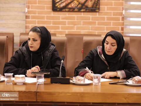 نشست خبری مدیرکل میراث‌فرهنگی، گردشگری و صنایع‌دستی استان اردبیل