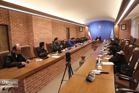 نشست خبری مدیرکل میراث‌فرهنگی، گردشگری و صنایع‌دستی استان اردبیل