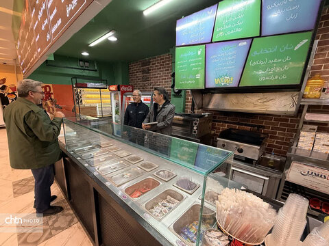 کارشناسان گردشگری از مجتمع‌های بین‌راهی قم بازدید کردند