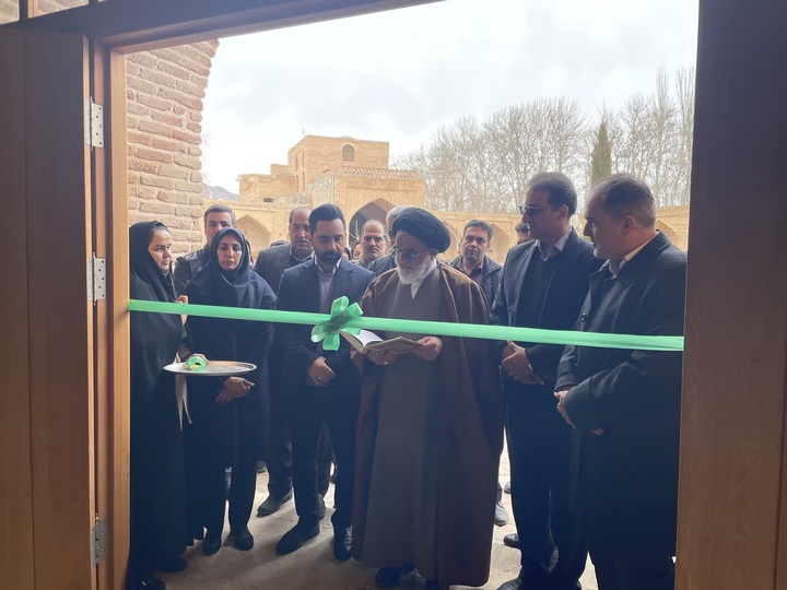 افتتاح نمایشگاه توانمندی‌های صنایع‌دستی شهرستان نطنز