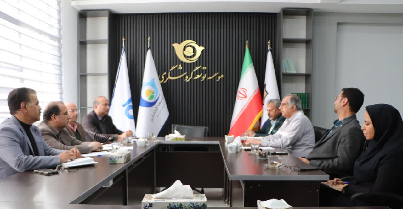 جریان سازی گردشگری داخلی در خراسان رضوی با مشارکت موسسه توسعه گردشگری سازمان همیاری شهرداری‌های استان