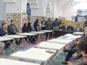 برپایی میز خدمت اداره میراث‌فرهنگی پیشوا همزمان با نماز جمعه