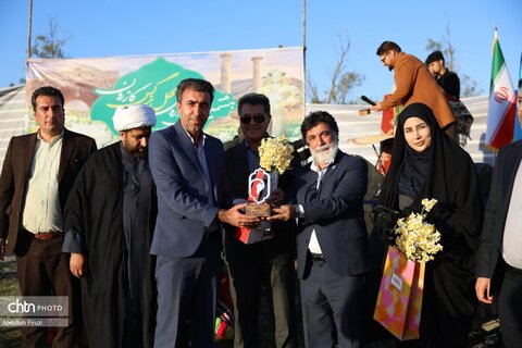 هشتمین جشنواره گل نرگس کازرون