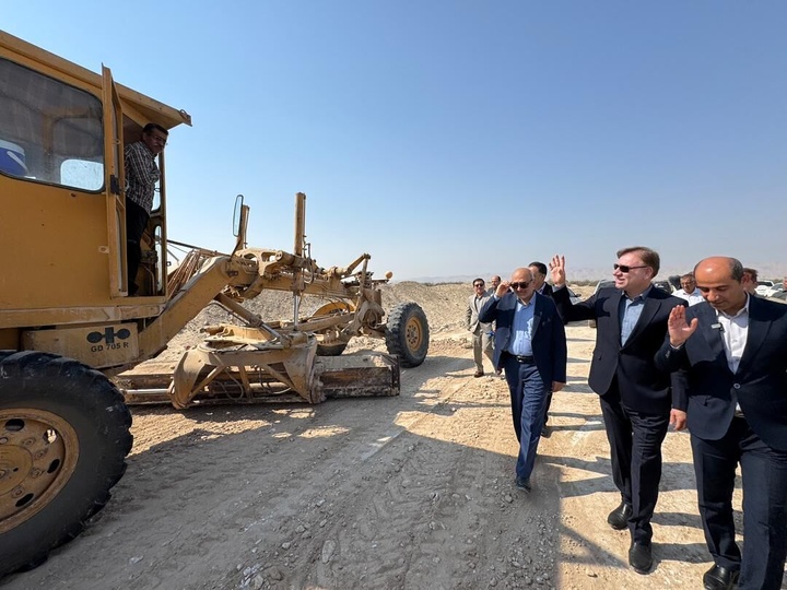 بهره برداری و اجرای ۸۱ طرح راهداری و حمل و نقل جاده‌ای در استان بوشهر آغاز شد